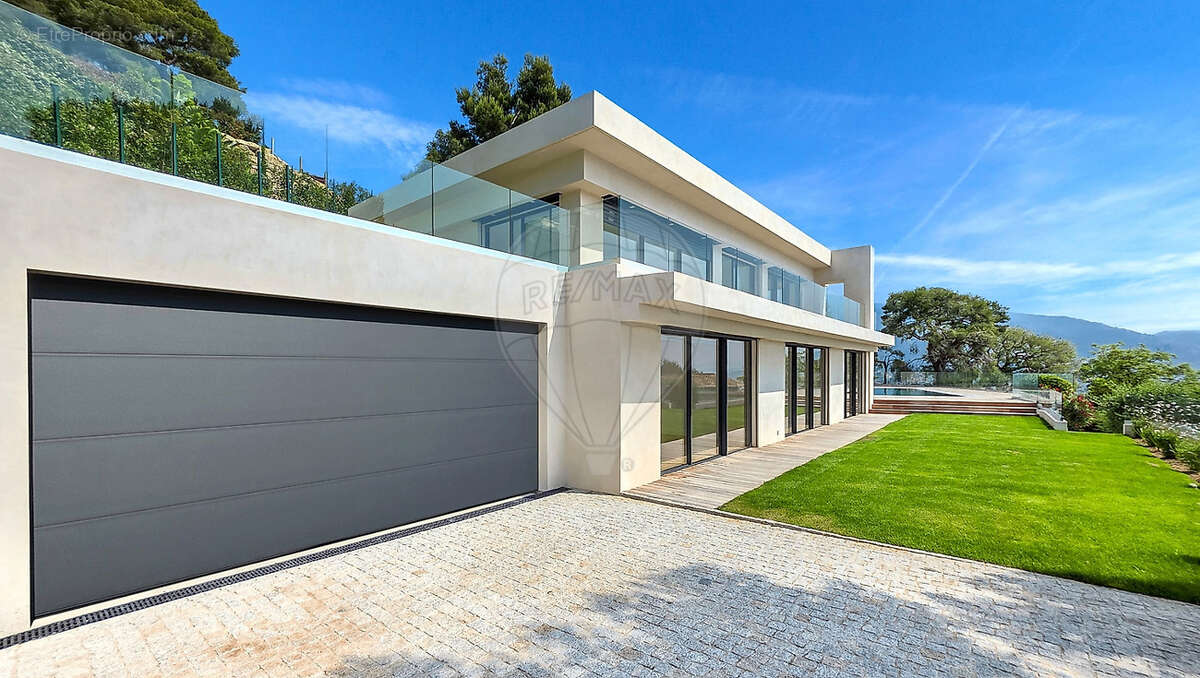 Maison à ROQUEBRUNE-CAP-MARTIN