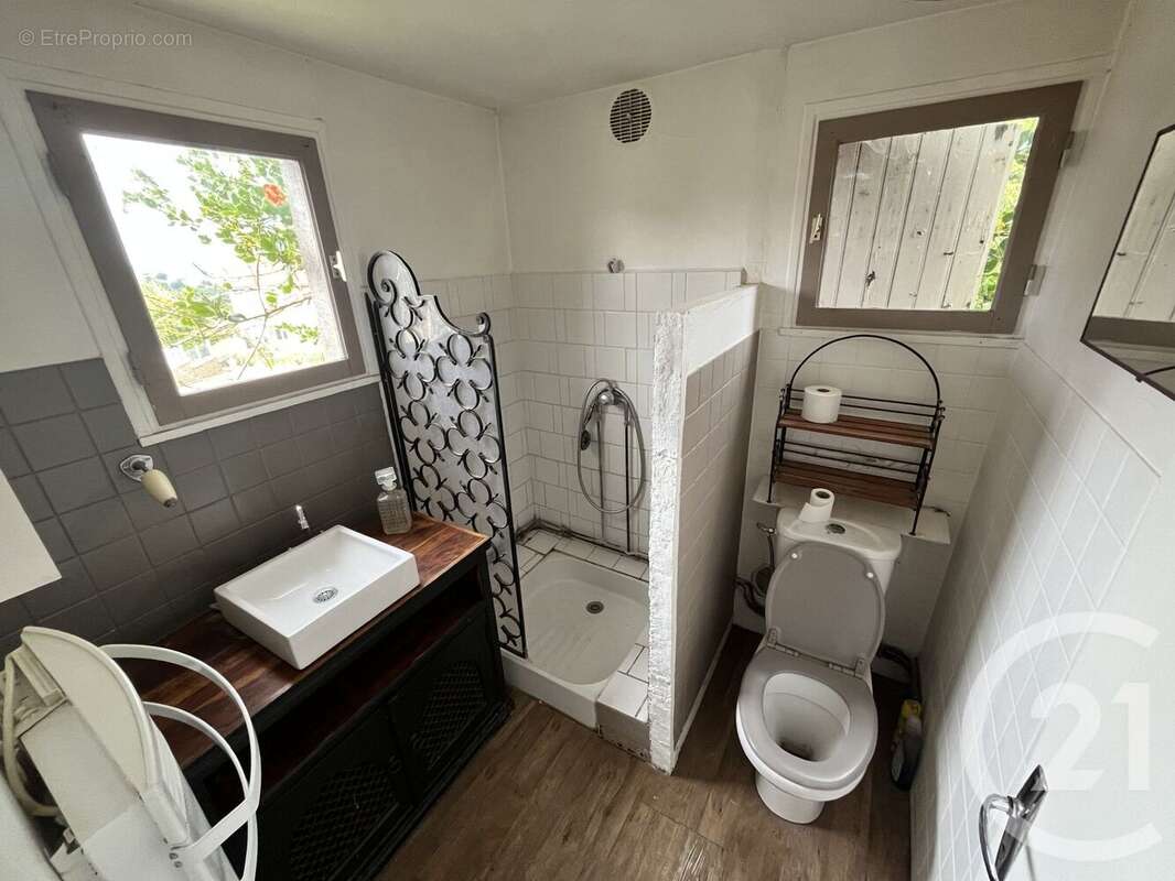 Maison à SAINT-PIERRE-DU-MONT