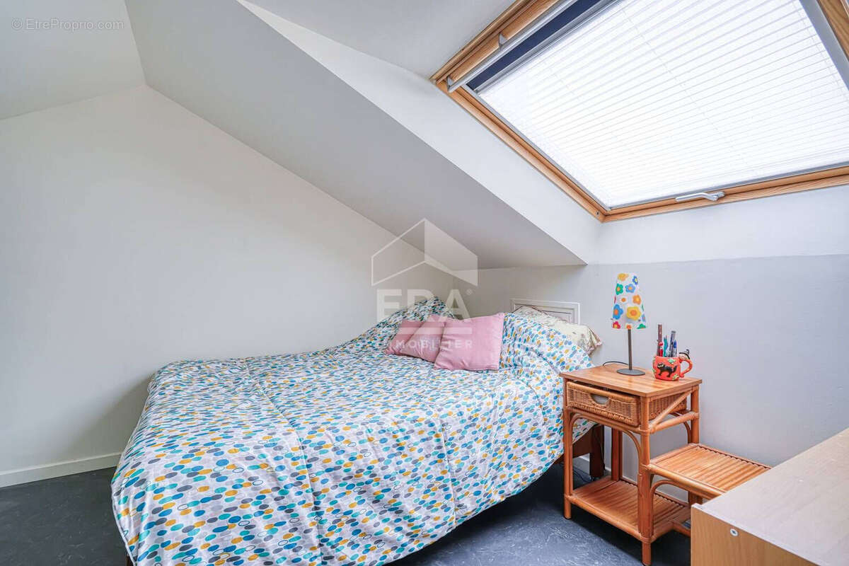 Appartement à EMERAINVILLE