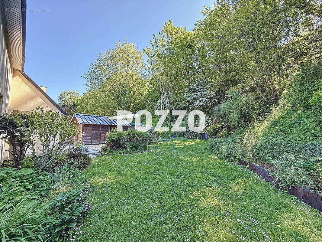 Maison à DONVILLE-LES-BAINS