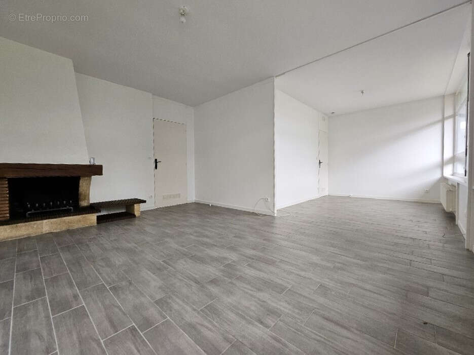 Maison à NONANCOURT