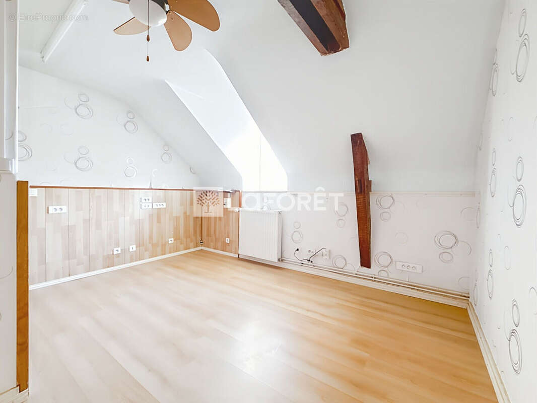 Maison à BRISSAC-QUINCE