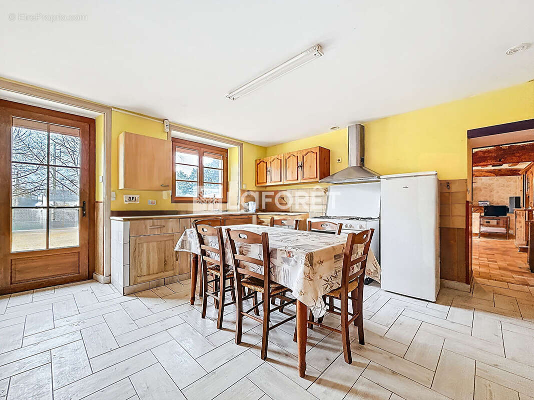 Maison à BRISSAC-QUINCE