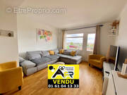 Appartement à SARTROUVILLE