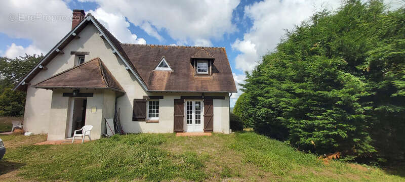 Maison à LES AUTHIEUX-SUR-CALONNE