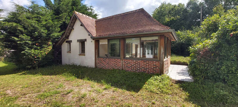 Maison à LES AUTHIEUX-SUR-CALONNE