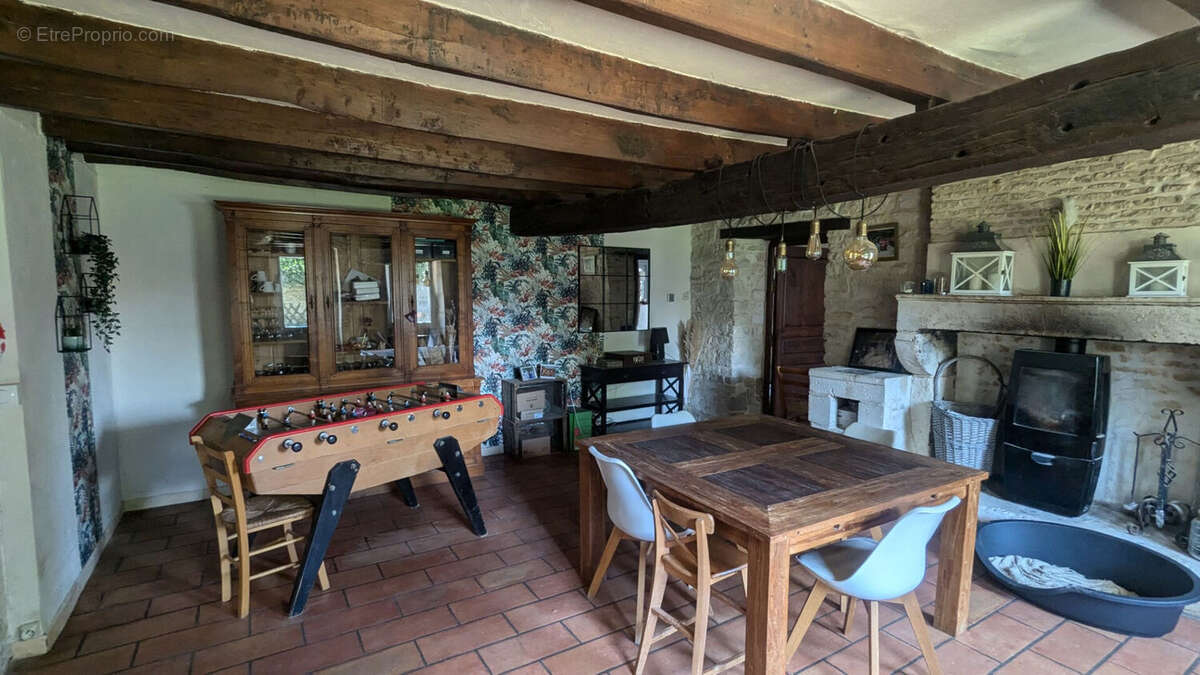 Photo 2 - Maison à FRONTENAY-ROHAN-ROHAN