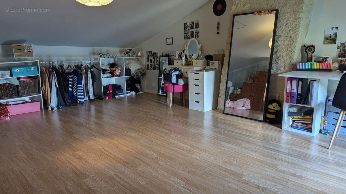 Photo 6 - Maison à FRONTENAY-ROHAN-ROHAN