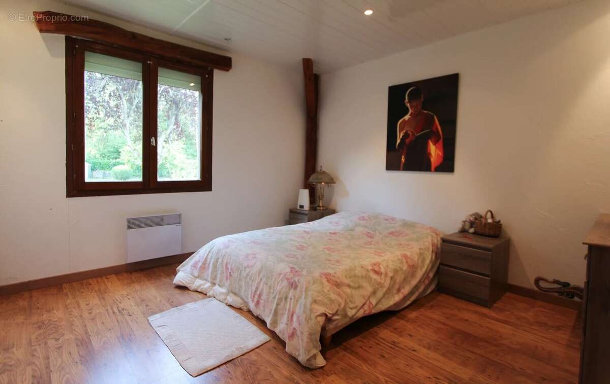 Maison à NANTEAU-SUR-ESSONNE