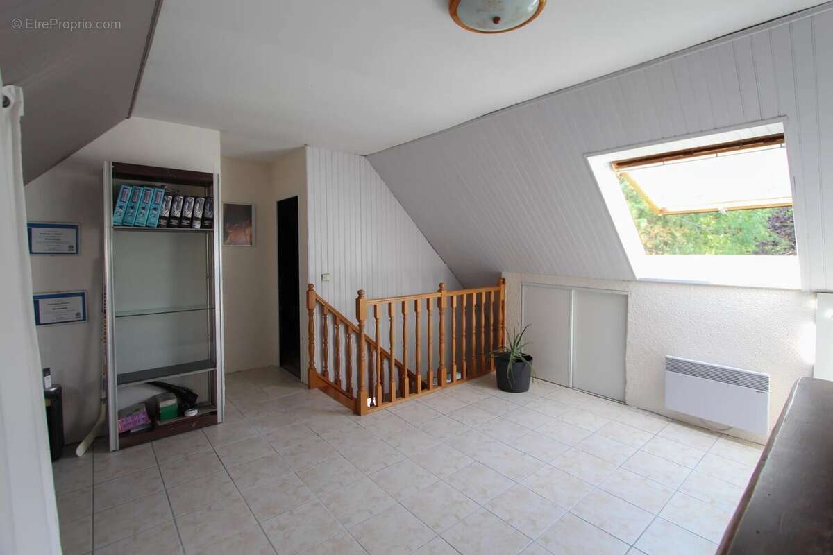 Maison à NANTEAU-SUR-ESSONNE