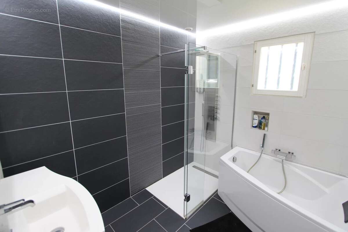 Maison à NANTEAU-SUR-ESSONNE