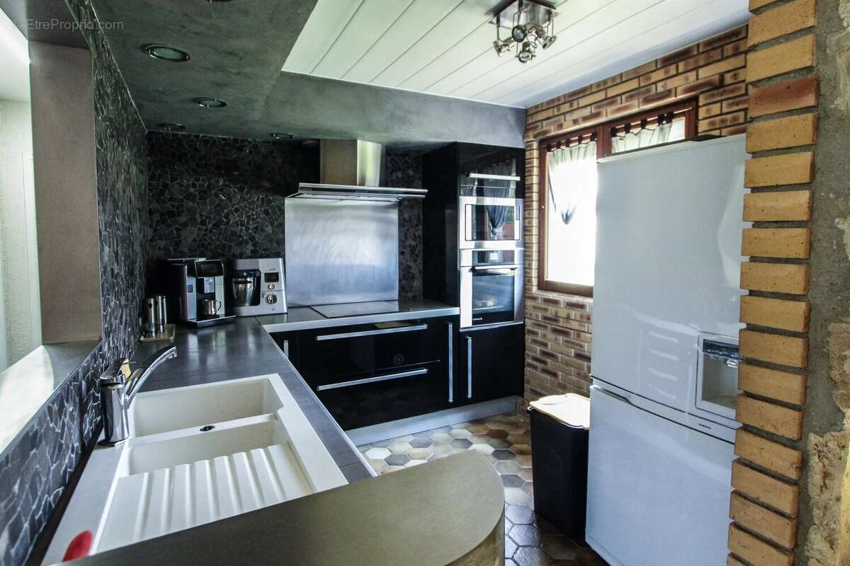 Maison à NANTEAU-SUR-ESSONNE