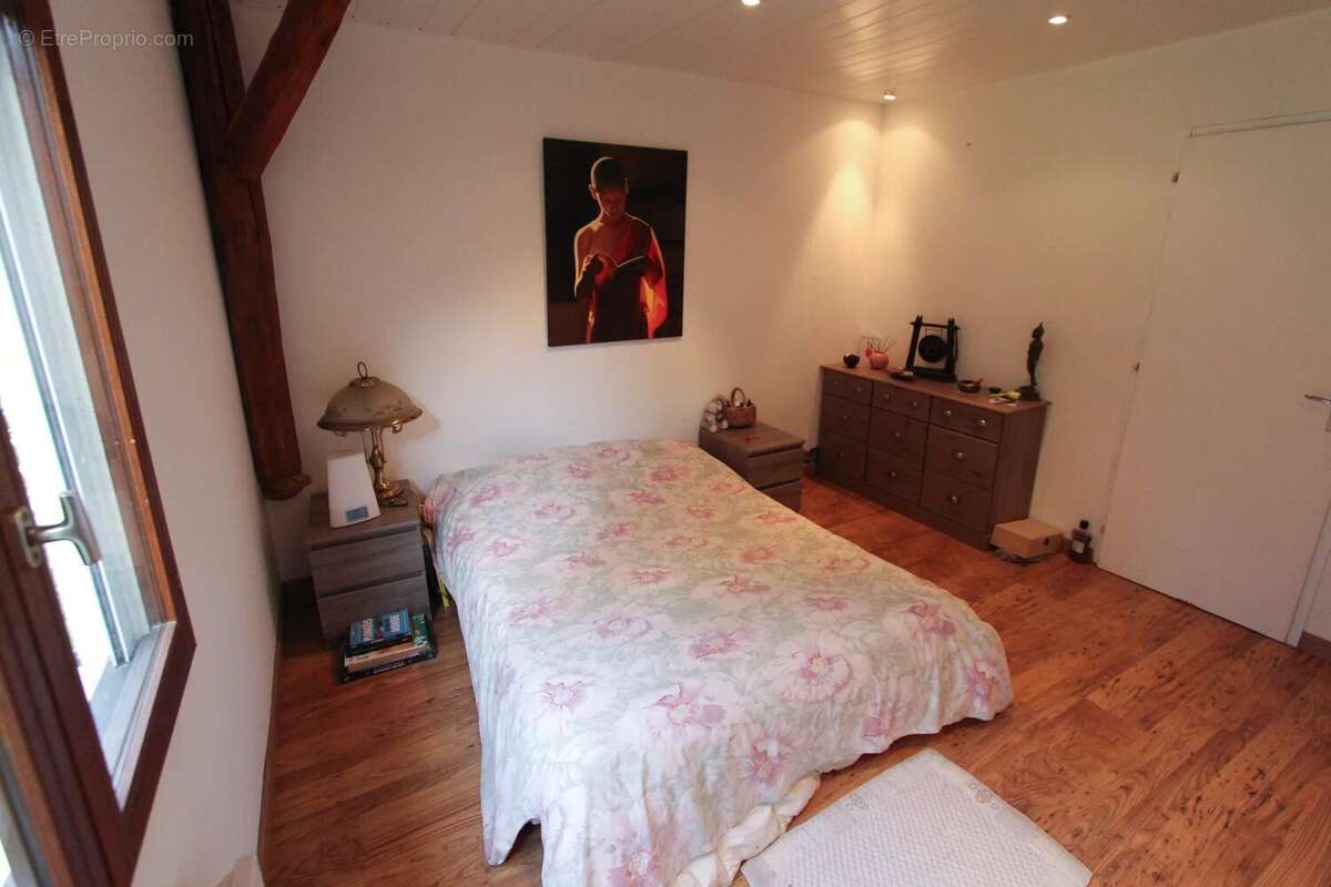 Maison à NANTEAU-SUR-ESSONNE