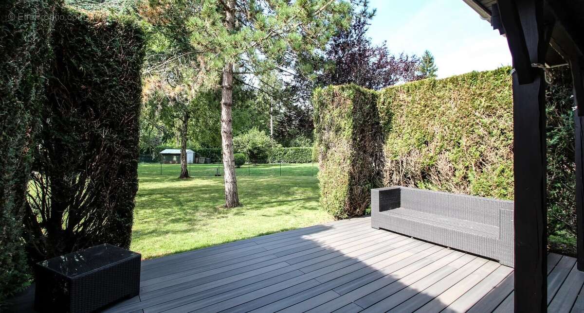 Maison à NANTEAU-SUR-ESSONNE