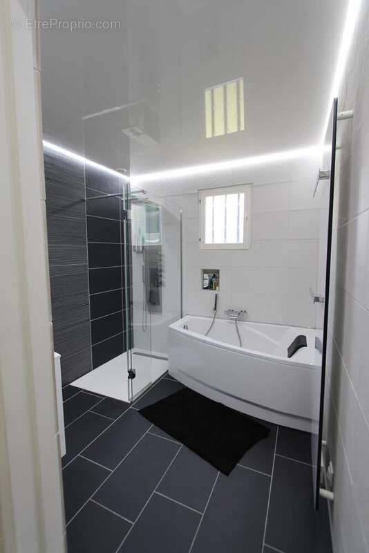 Maison à NANTEAU-SUR-ESSONNE