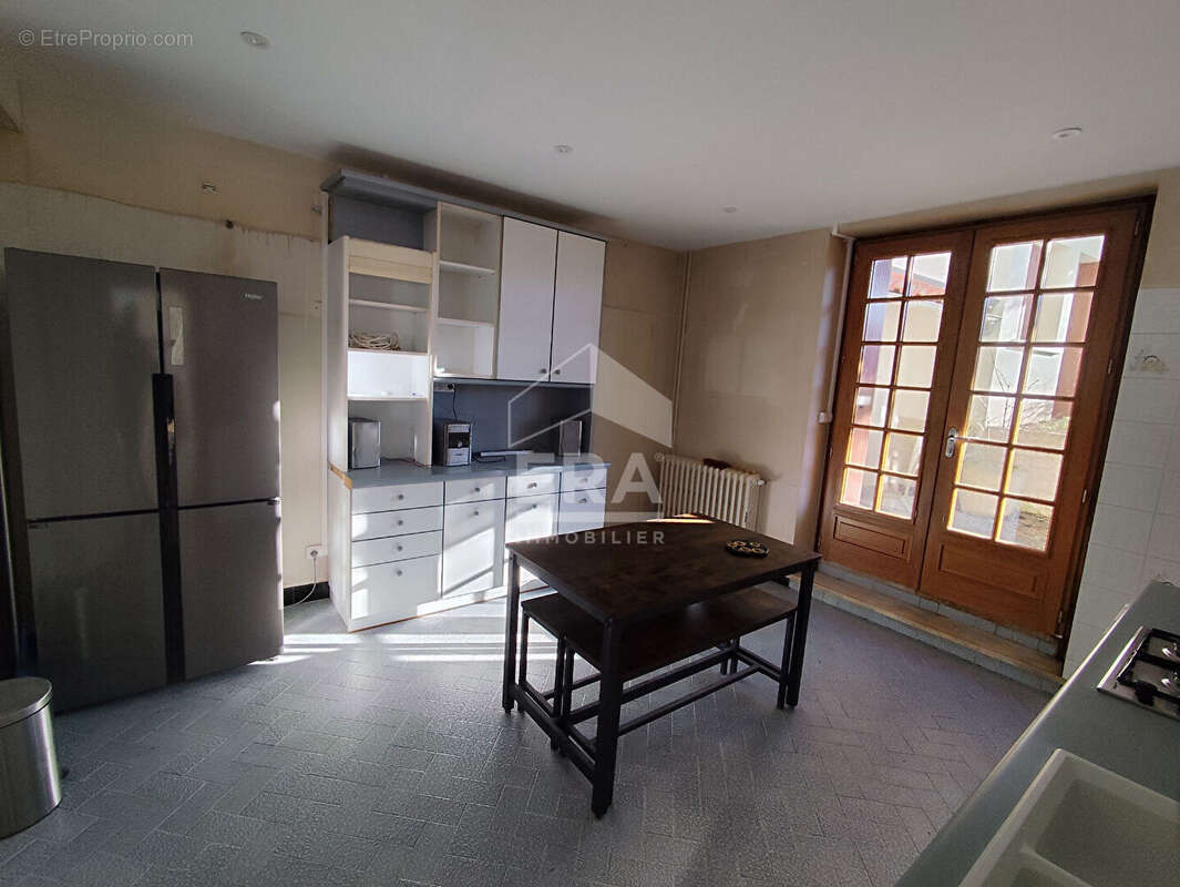 Maison à SAINT-LAURENT-DE-CERIS