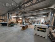 n°1 - Commerce à COTTANCE