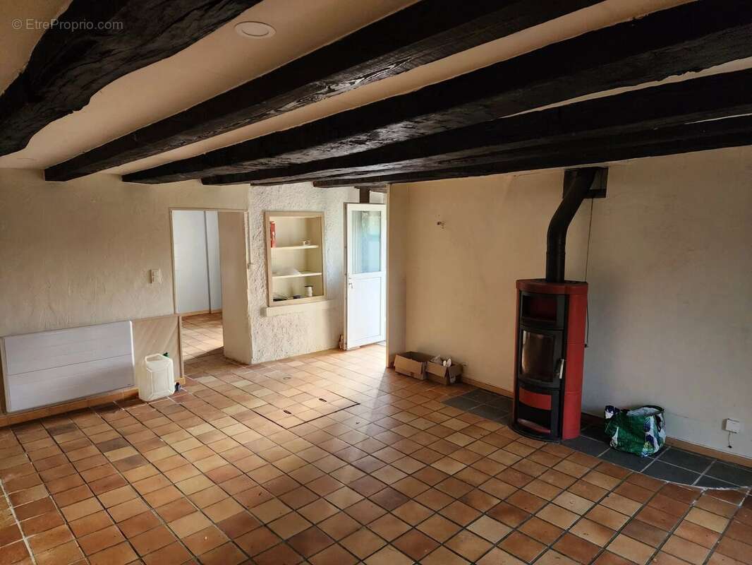 Appartement à ORADOUR-SUR-VAYRES