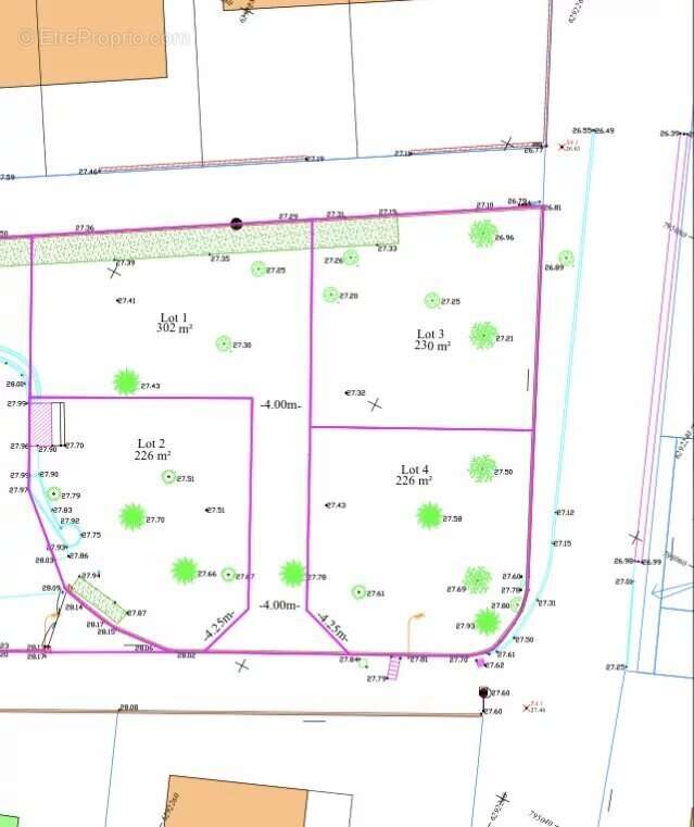 Terrain à GALLARGUES-LE-MONTUEUX