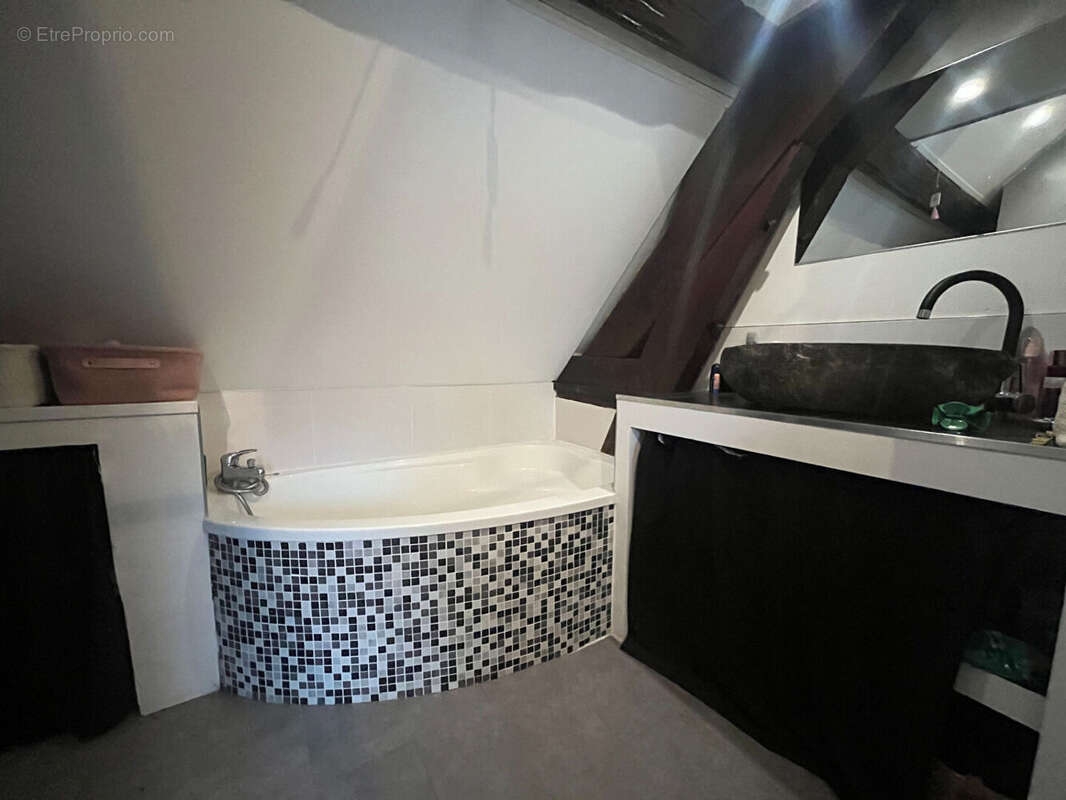 Appartement à PONT-SAINTE-MAXENCE