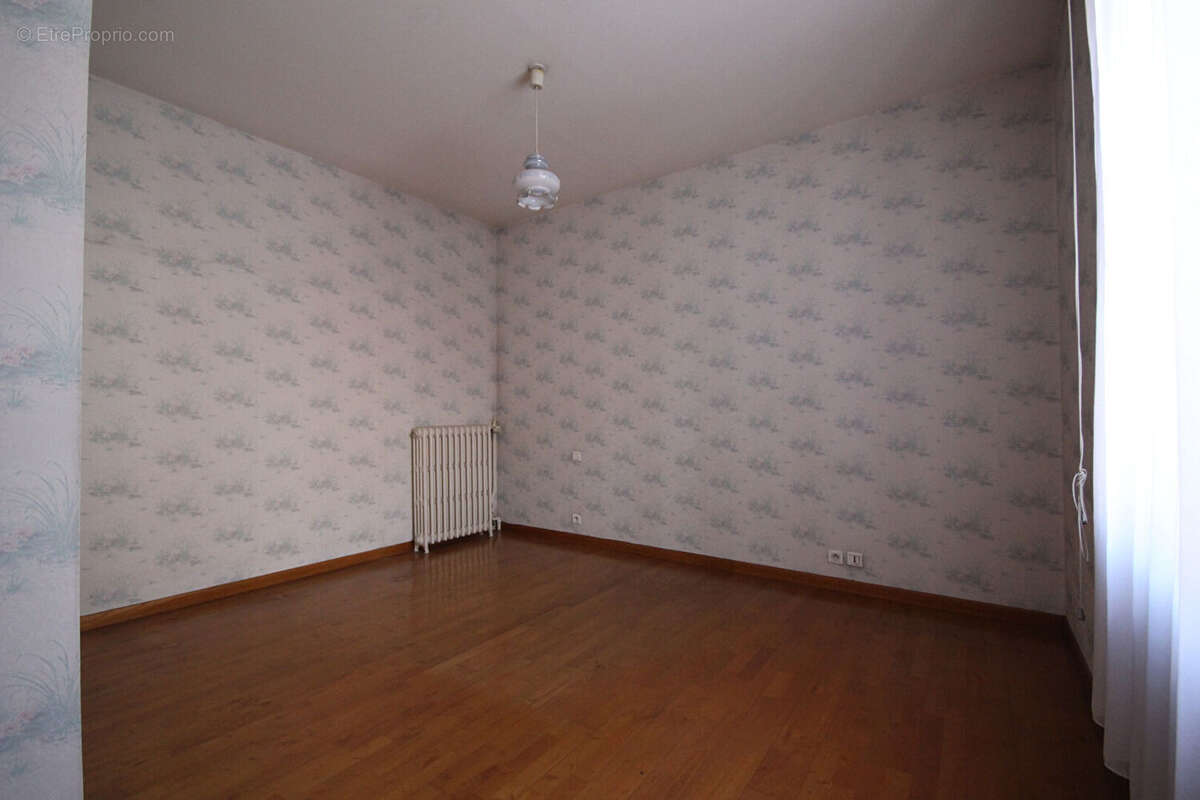 Maison à PONT-SAINTE-MAXENCE