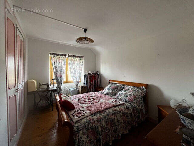 Photo 9 - Maison à COULOMMIERS