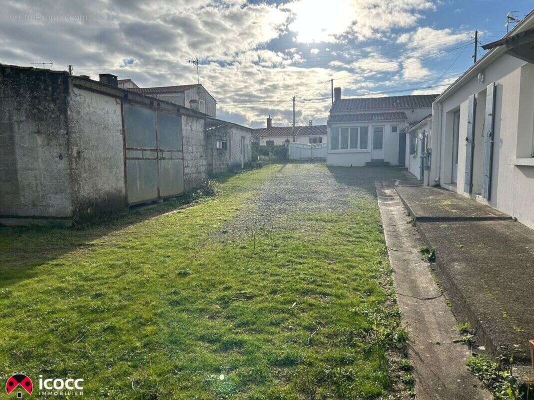 Maison à L'AIGUILLON-SUR-MER