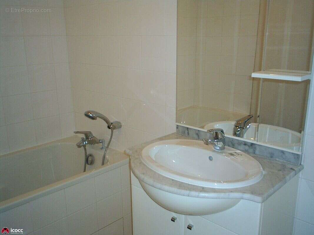 Maison à SAINTE-GEMME-LA-PLAINE