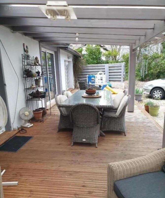 Maison à CHANCELADE