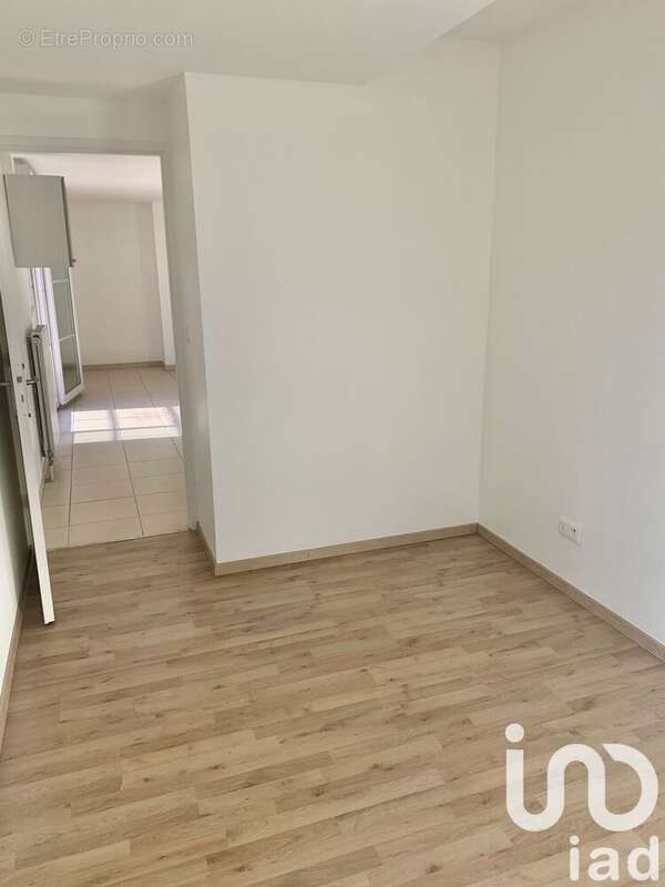 Photo 2 - Appartement à SAVIGNY-SUR-ORGE