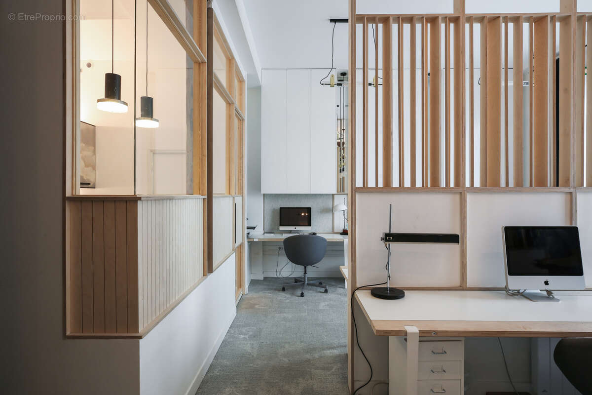 Commerce à PARIS-18E