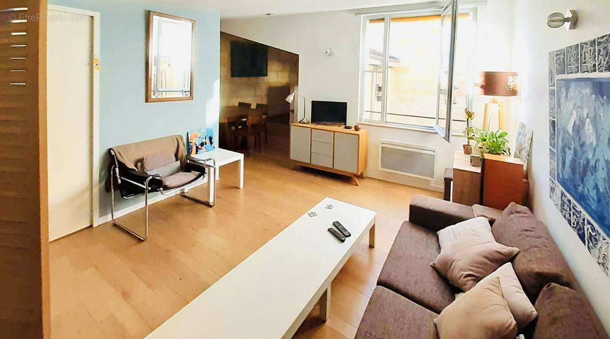 Appartement à BORDEAUX