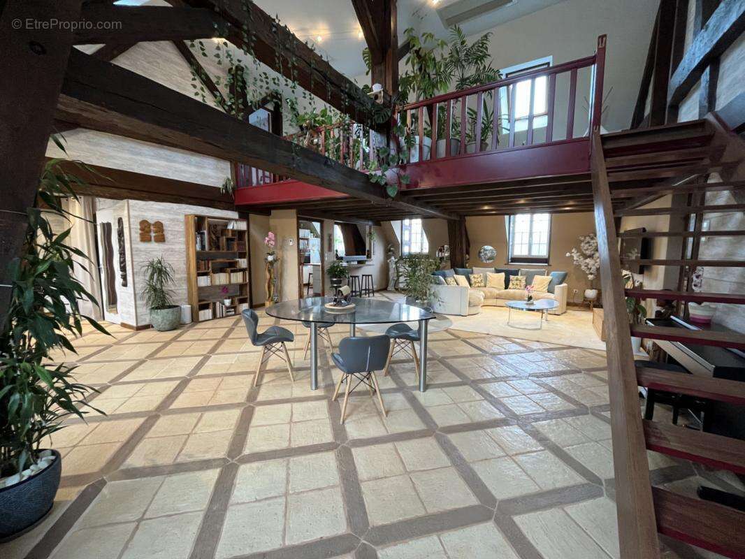 Appartement à AUTUN