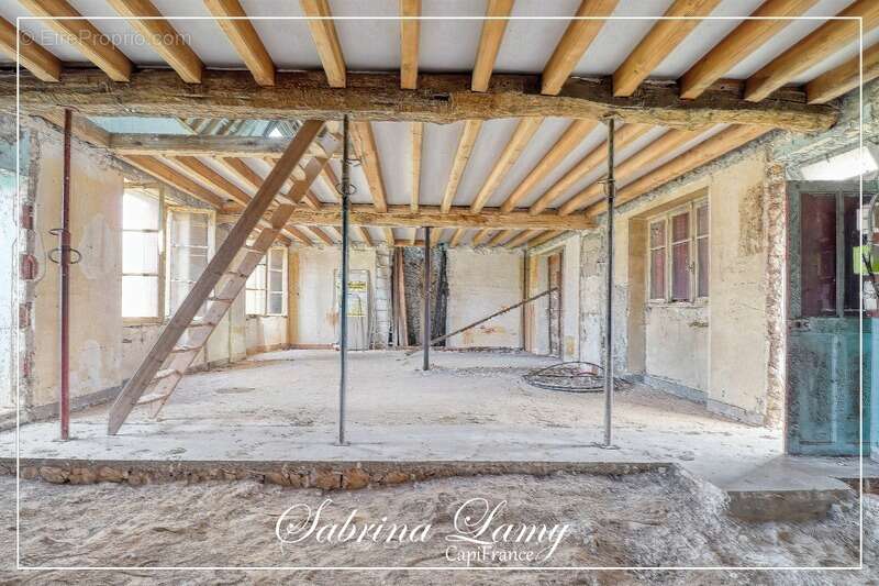 Maison à MONTMIRAIL