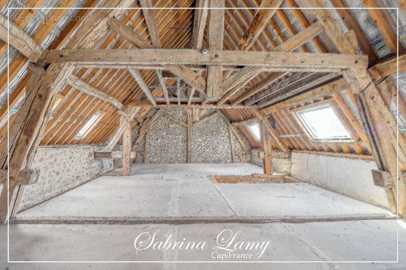 Maison à MONTMIRAIL