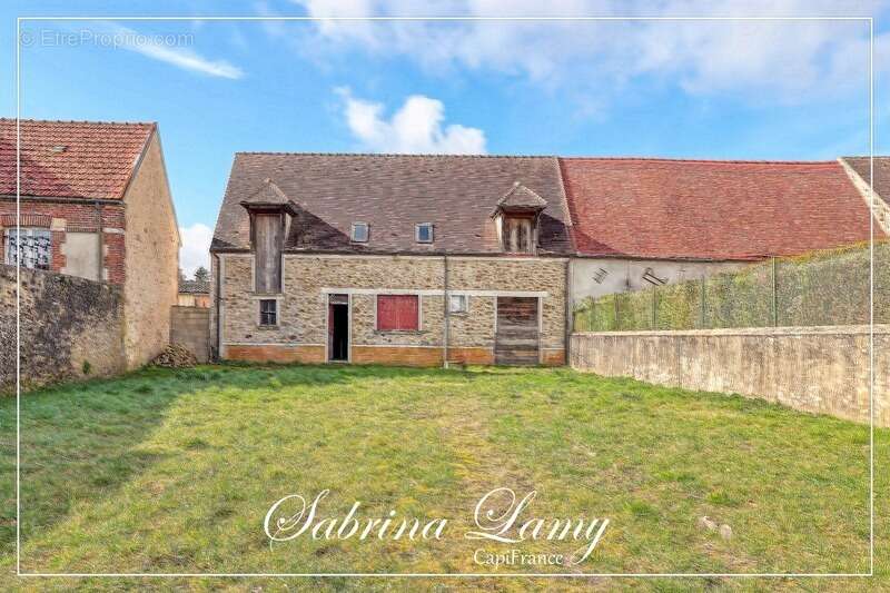 Maison à MONTMIRAIL