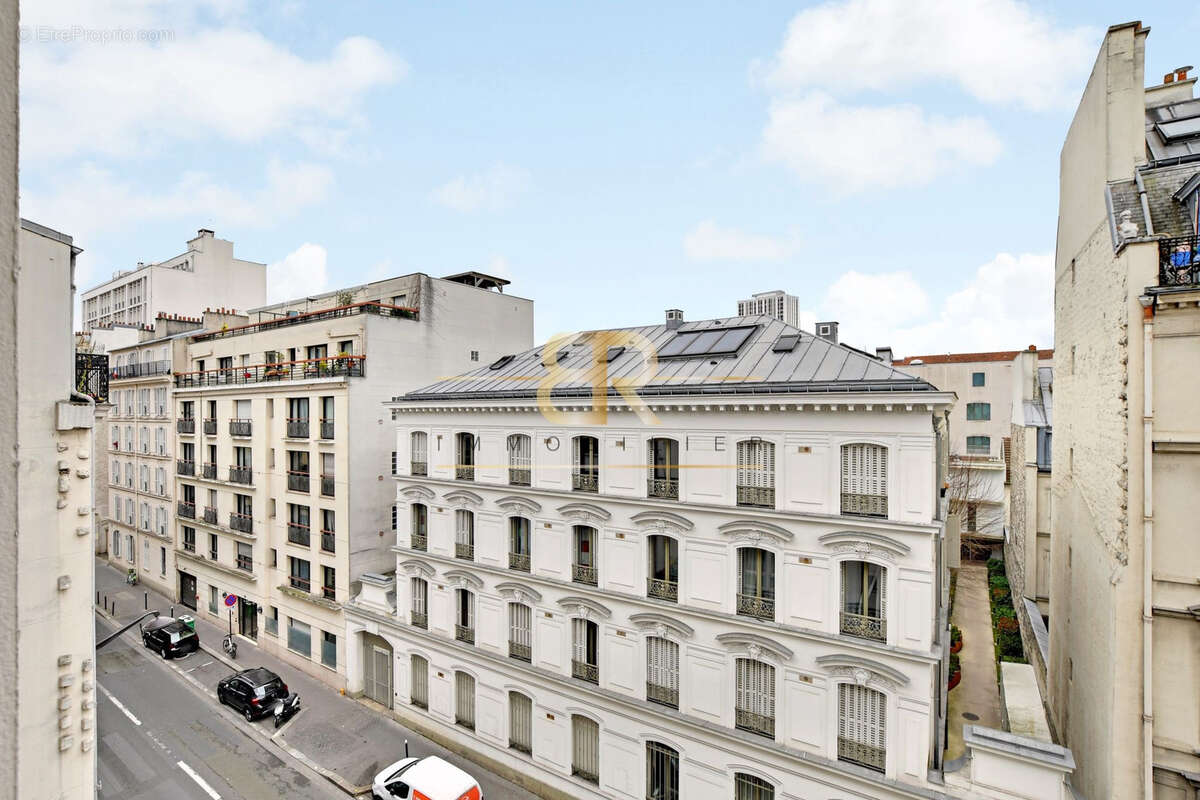 Appartement à PARIS-19E