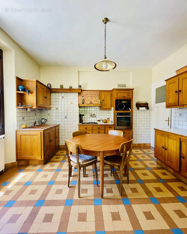 Maison à AIX-LES-BAINS