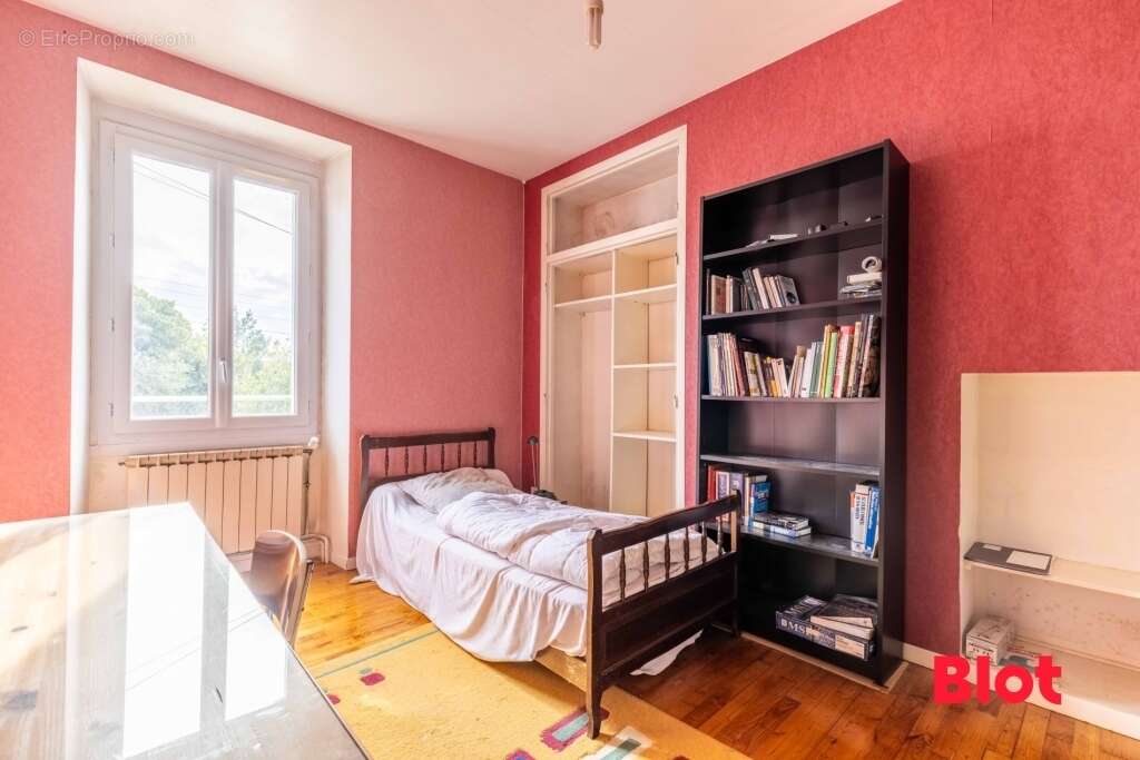 Maison à VERN-SUR-SEICHE