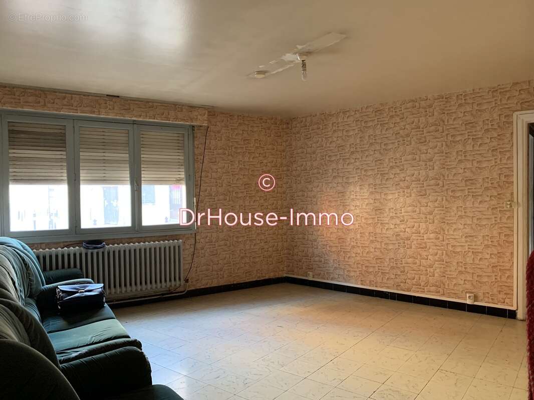 Commerce à VALENCIENNES