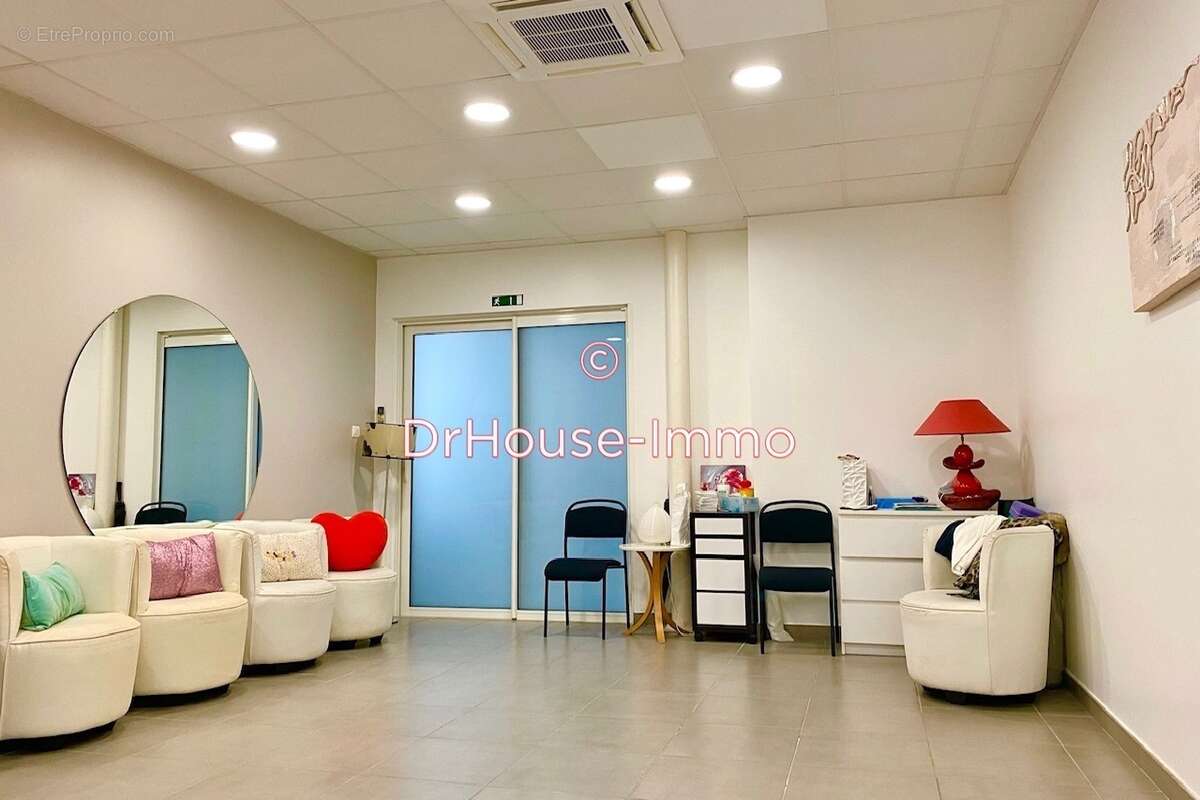 Commerce à CARCASSONNE