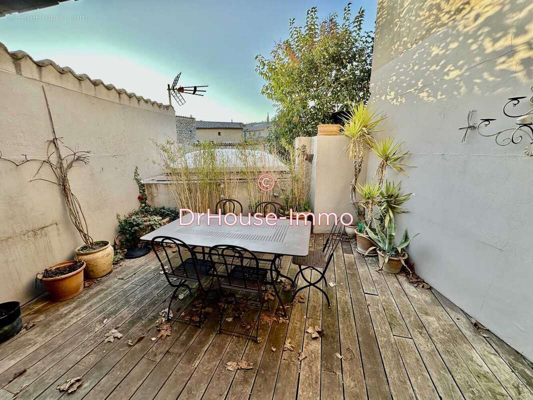 Maison à BUIS-LES-BARONNIES