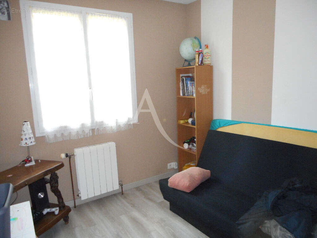 Maison à BUSSAC-SUR-CHARENTE