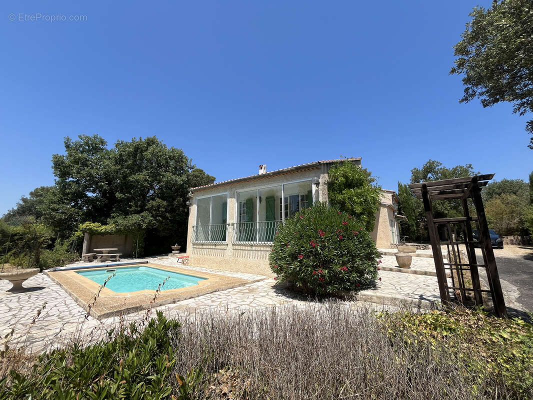 Maison à SAINT-MAXIMIN-LA-SAINTE-BAUME