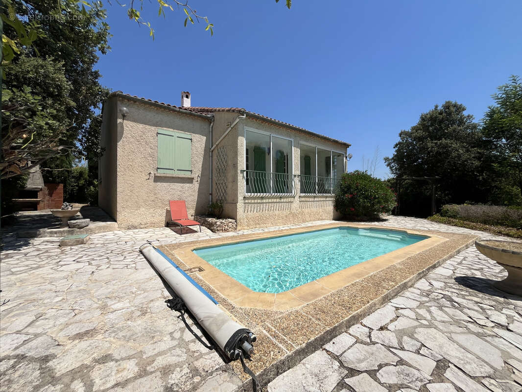 Maison à SAINT-MAXIMIN-LA-SAINTE-BAUME