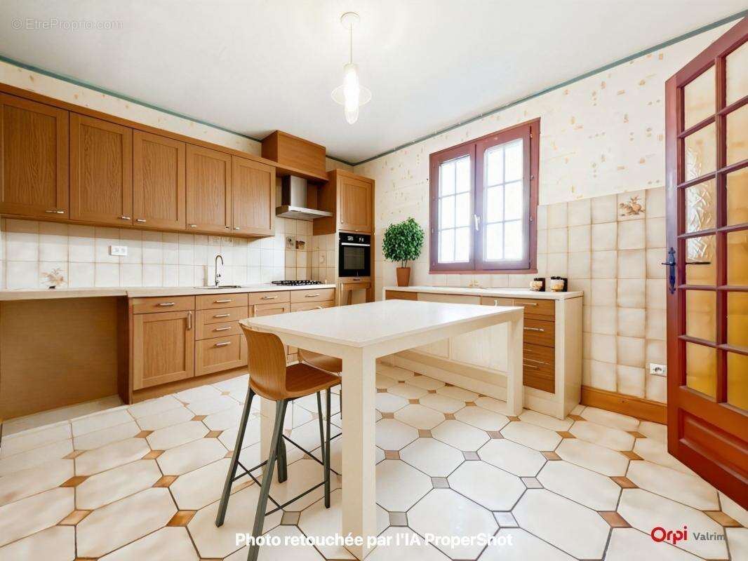 Maison à LA FERTE-SAINT-CYR