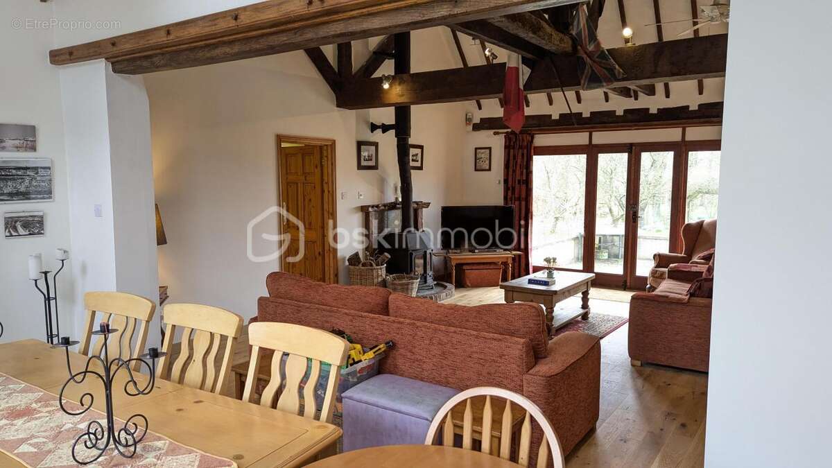 Maison à HUCQUELIERS