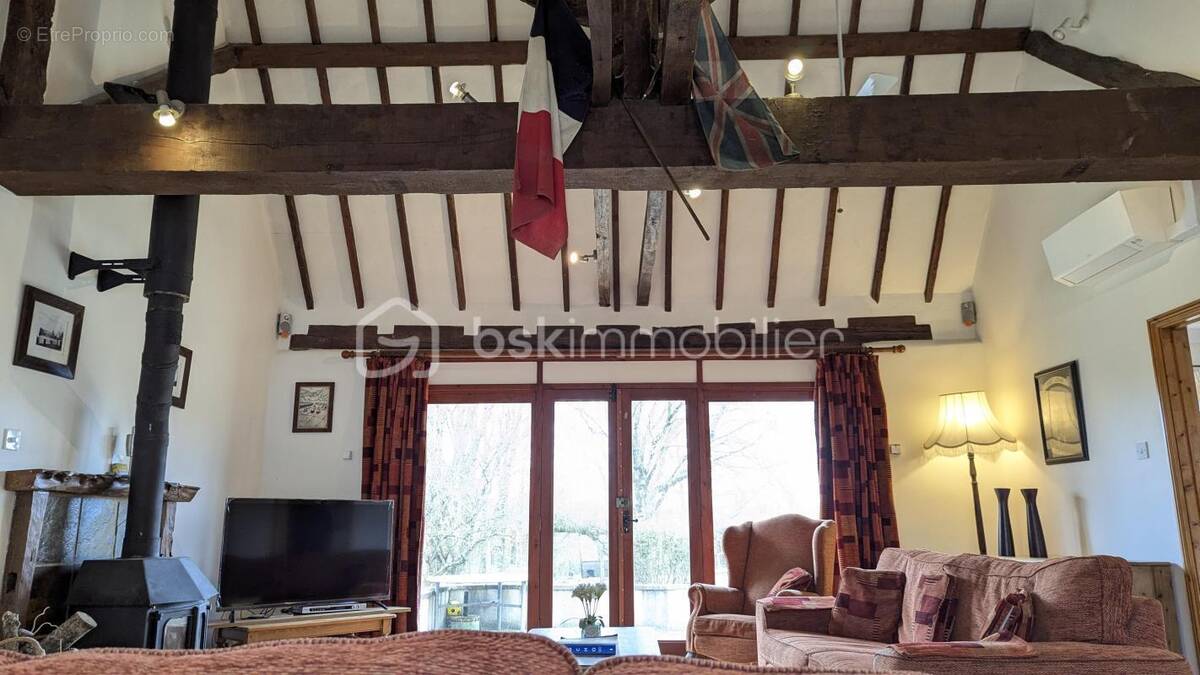 Maison à HUCQUELIERS