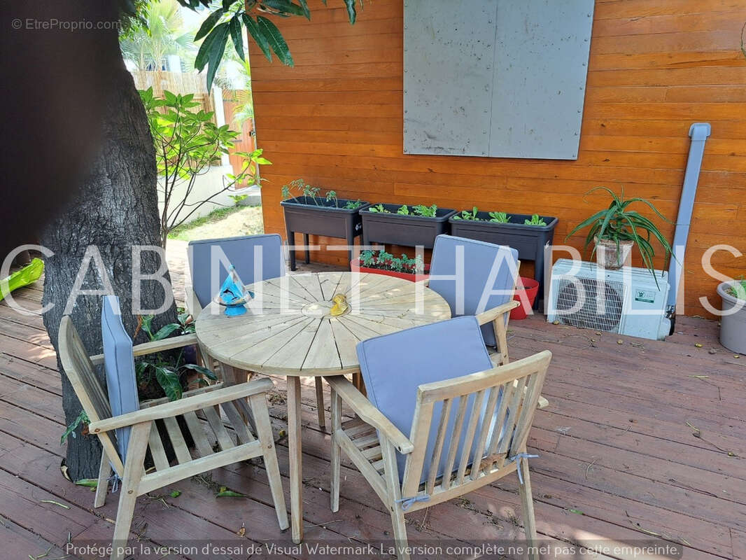 Appartement à L'ETANG-SALE