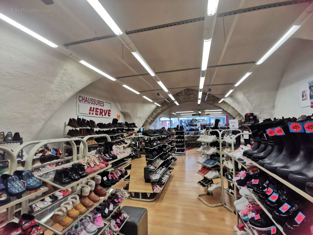 Appartement à LA CHARITE-SUR-LOIRE